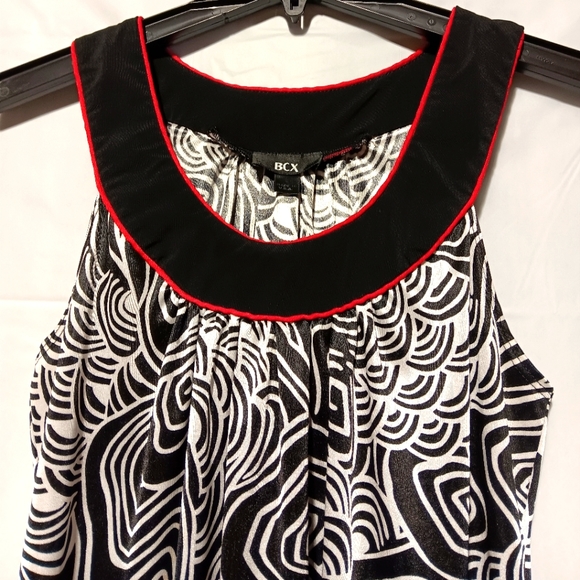BCX EUC Women's Sleeveless Blouse, Size Large, Black & White Pattern, Flowy - Picture 3 of 8